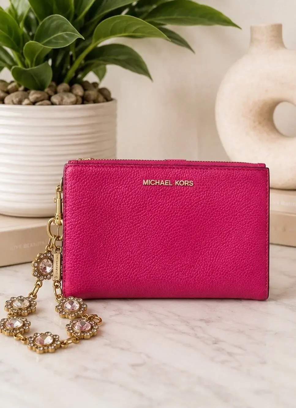Michael Kors Leather Jet Set Double Zip Pink Pebbled Wristlet Wallet Gold Chain